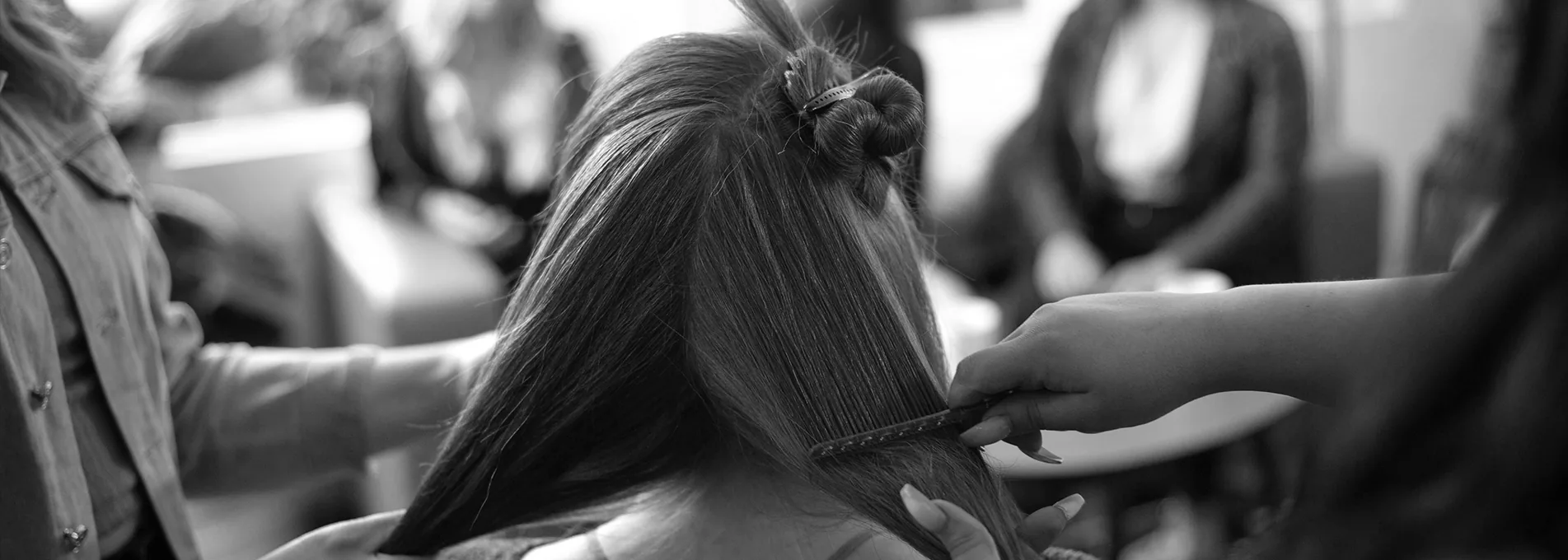 Friseurhandwerk im Salon Kitty Taivassalo